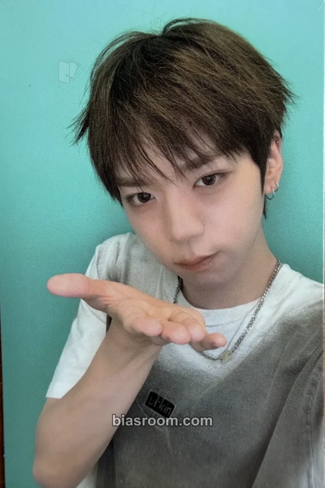 NouerA - Hyunjun - 'Catch The Wave' Tour Event tour exclusive