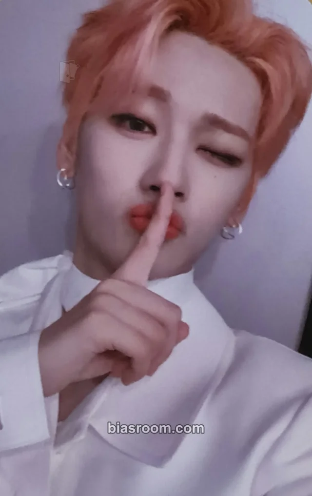 WEi - Seokhwa - IDENTITY : Action Album album photocard roller version