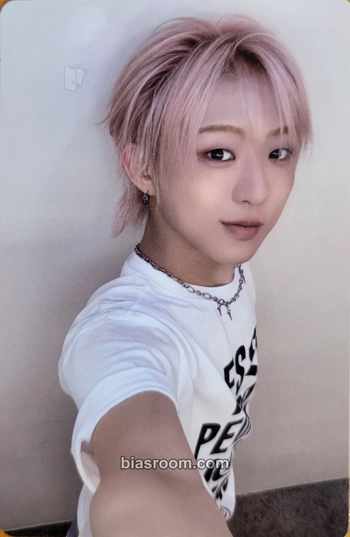 Miraku 'Catch The Wave' Tour Photocard - NouerA - NouerA K-pop photocard