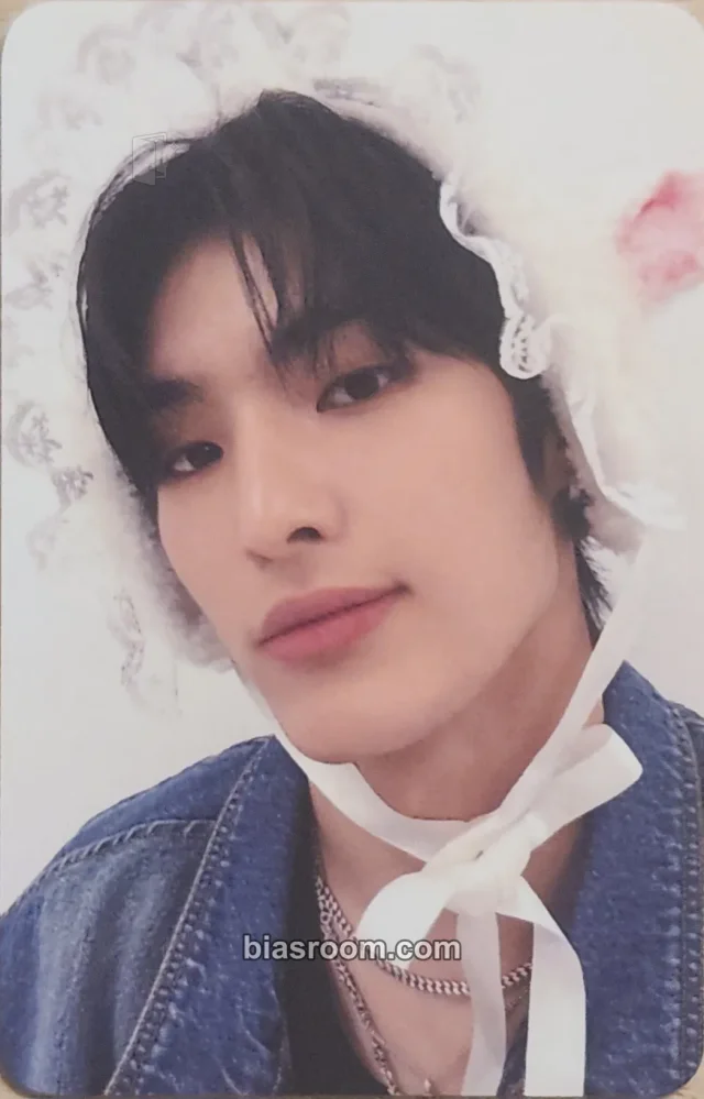 Yechan X-82 Photocard - 82Major | Bias Room