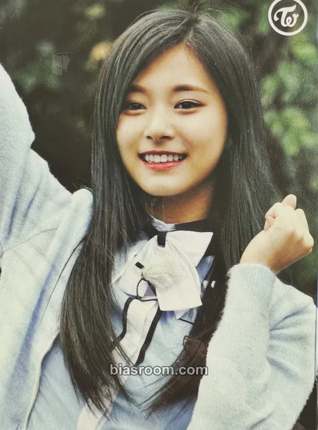 Tzuyu abouTZU トレカ - TWICE | Bias Room