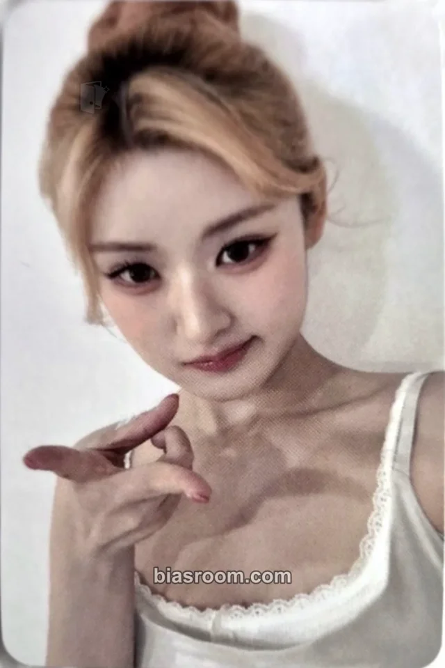 FIFTY FIFTY - Athena - Asia Fancon Tour: Still LoBubble Event vip ticket benefit seoul A version