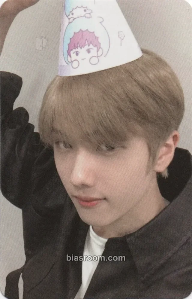 NCT - Jisung - SANRIO x NCT Other merch photocard brand collaboration sanrio party package