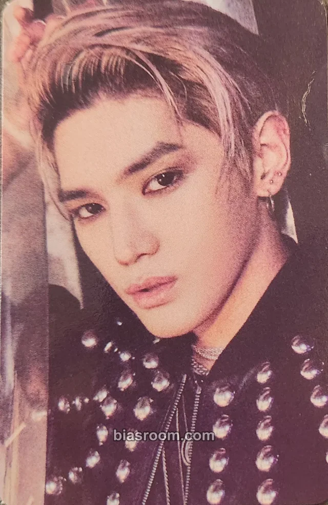 SuperM - Taeyong - Super One Merch Other merch photocard pop-up earphones case standee holographic (hologram)
