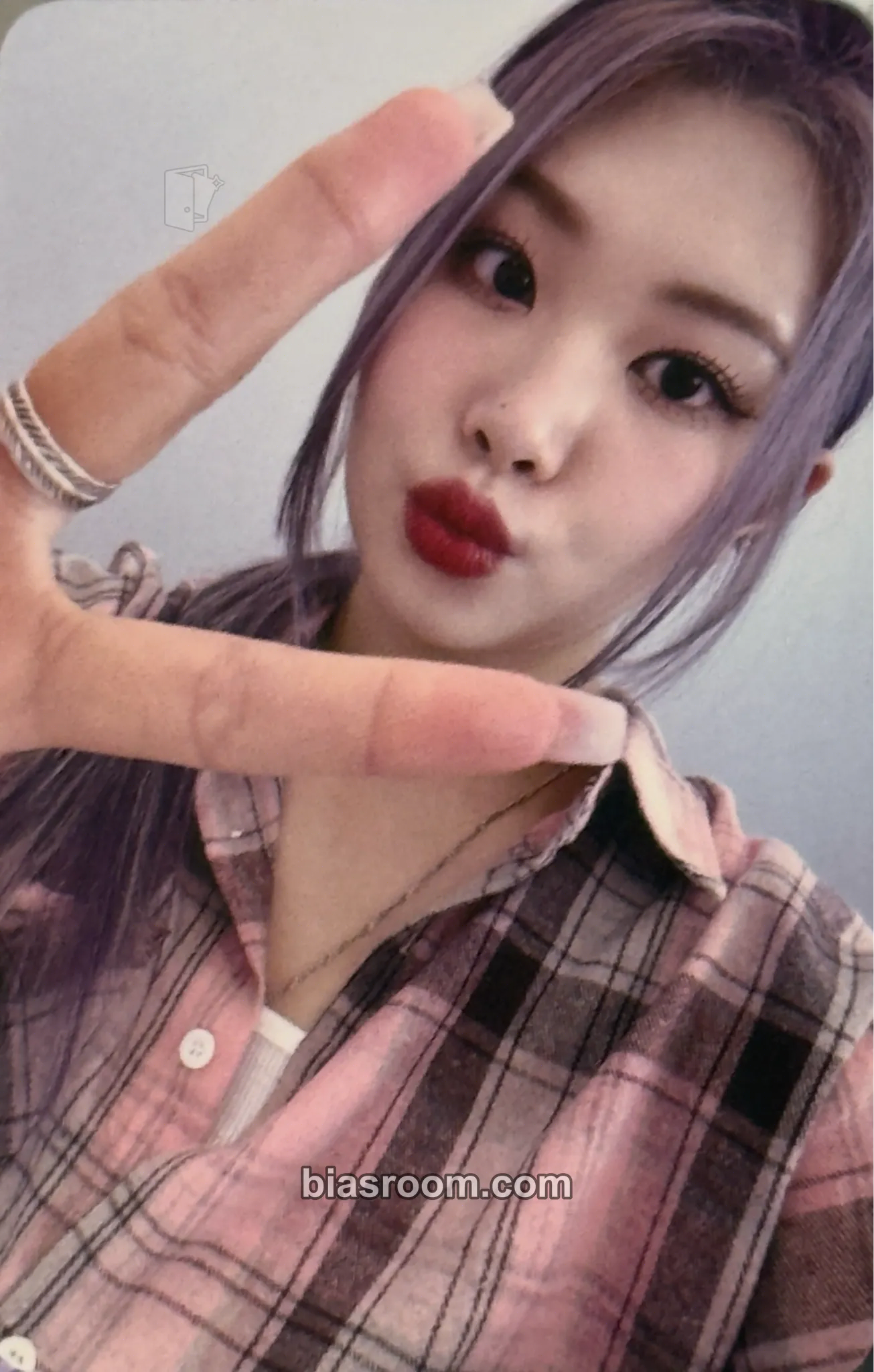 Swan Toronto Korean Festival Photocard - PURPLE KISS - PURPLE KISS K-pop photocard