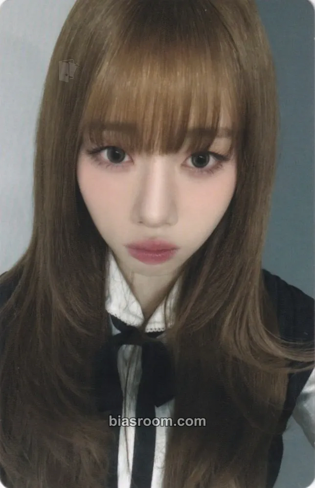 Ayane WHO I AM Photocard - ME:I - ME:I K-pop photocard