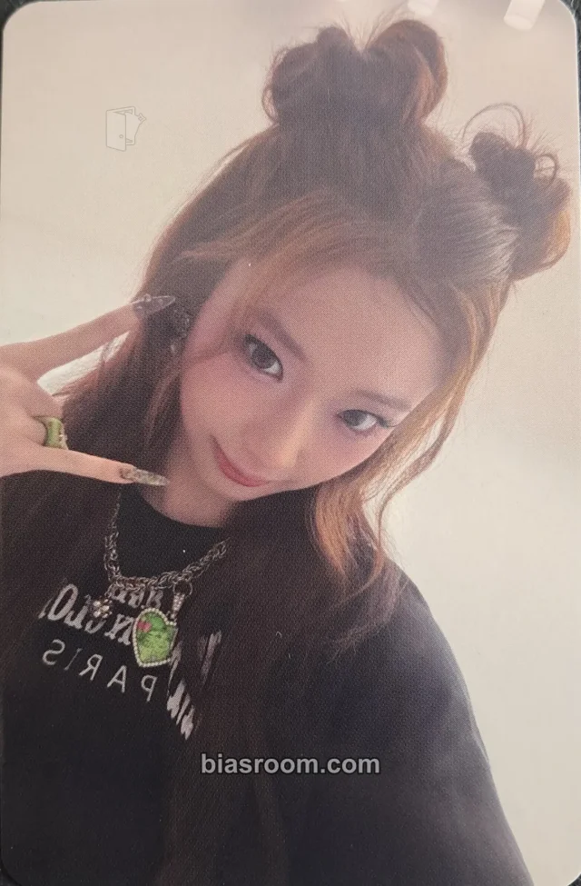BABYMONSTER - Ruka - SUGAR HONEY ICE TEA Album merch photocard trading card E version