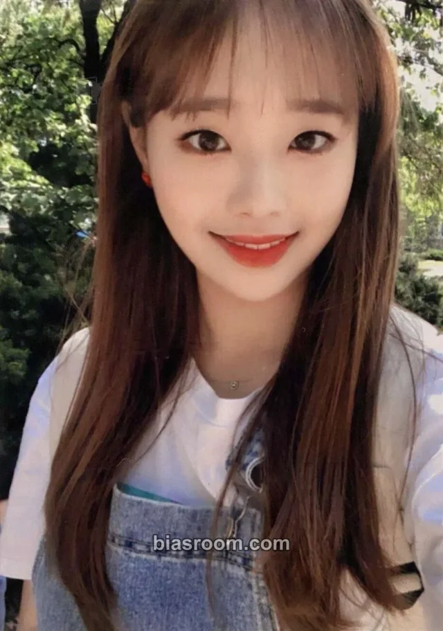 Chuu Chuu トレカ - LOONA | Bias Room