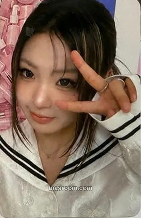 HIIPE_Princess ニコ トレカ Rino H//py Vibe: Mini Fanmeeting in Seoul トレカ - H//PE PRINCESS