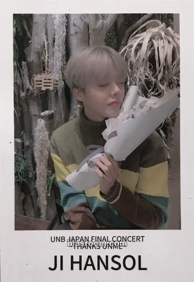 UNB - Ji Hansol - Japan Final Concert Event concert polaroid