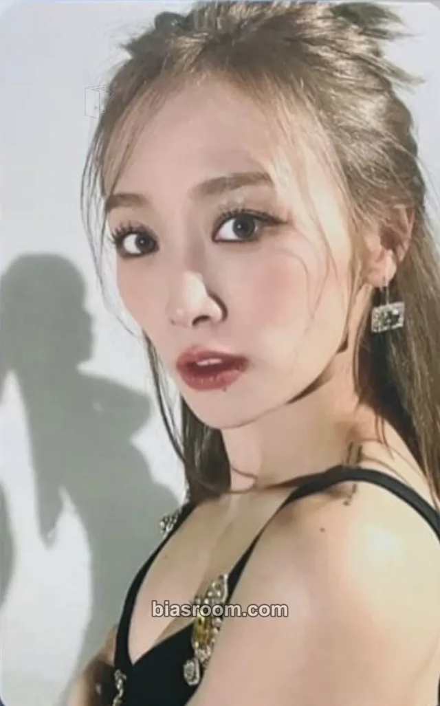 KARA - Nicole - KARA × Hongcho Collaboration Pop-Up Event Other trading card