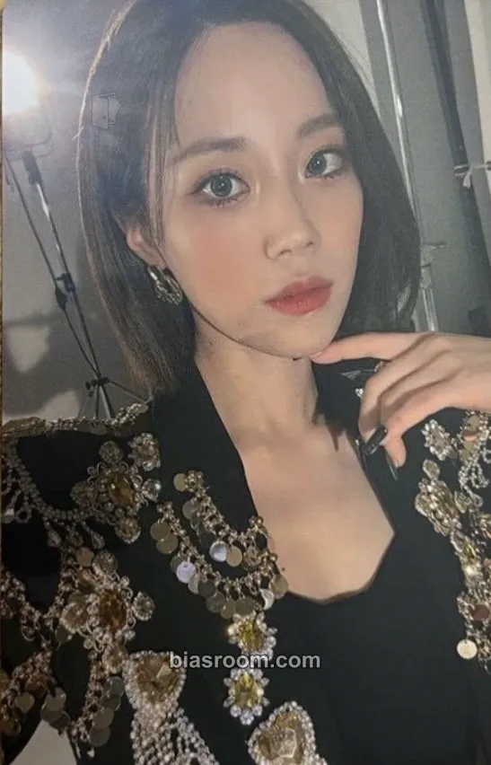 Youngji KARA × Hongcho Collaboration Pop-Up Event Photocard - KARA - KARA K-pop photocard