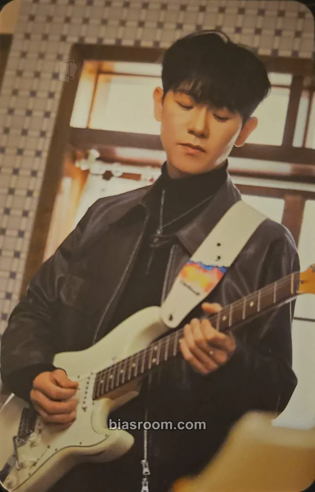 Daybreak - Jung Yu-jong - SEMICOLON Album album photocard nemo version