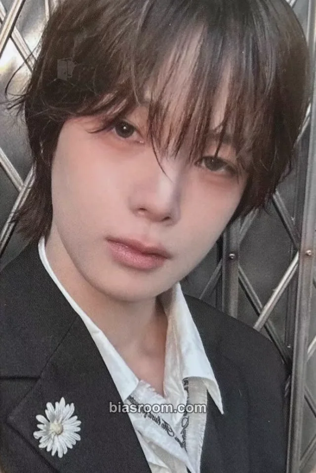 Yuma Back to Life Photocard - &TEAM | Bias Room