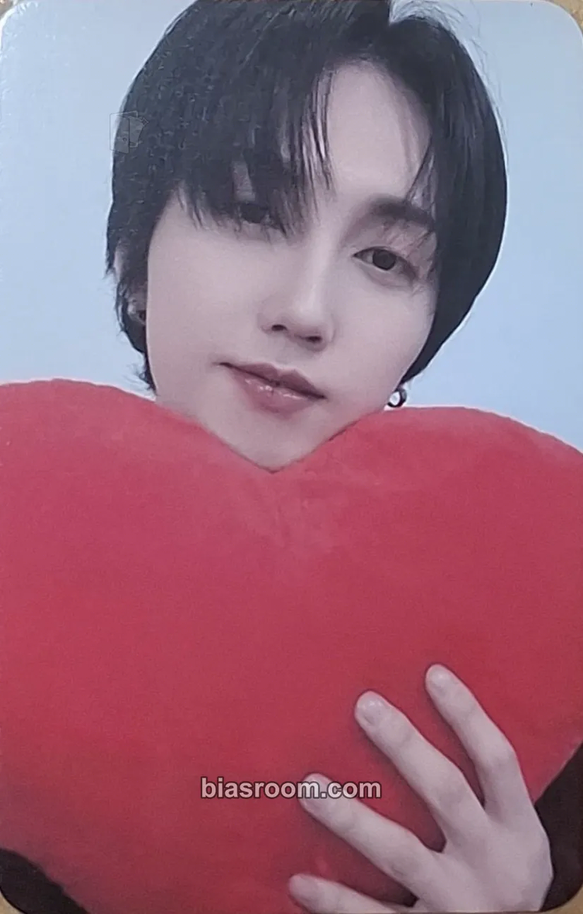 Roda Valentine Day with Mont Photocard - M.O.N.T - M.O.N.T K-pop photocard
