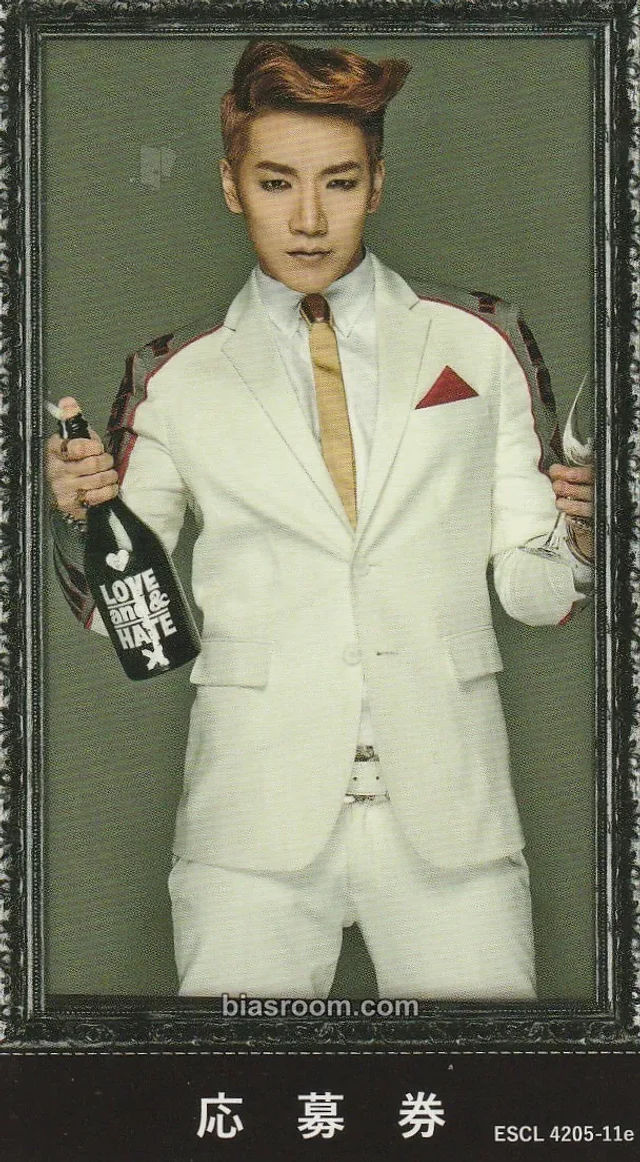 Jun. K 2PM LOVE & HATE K-pop photocard