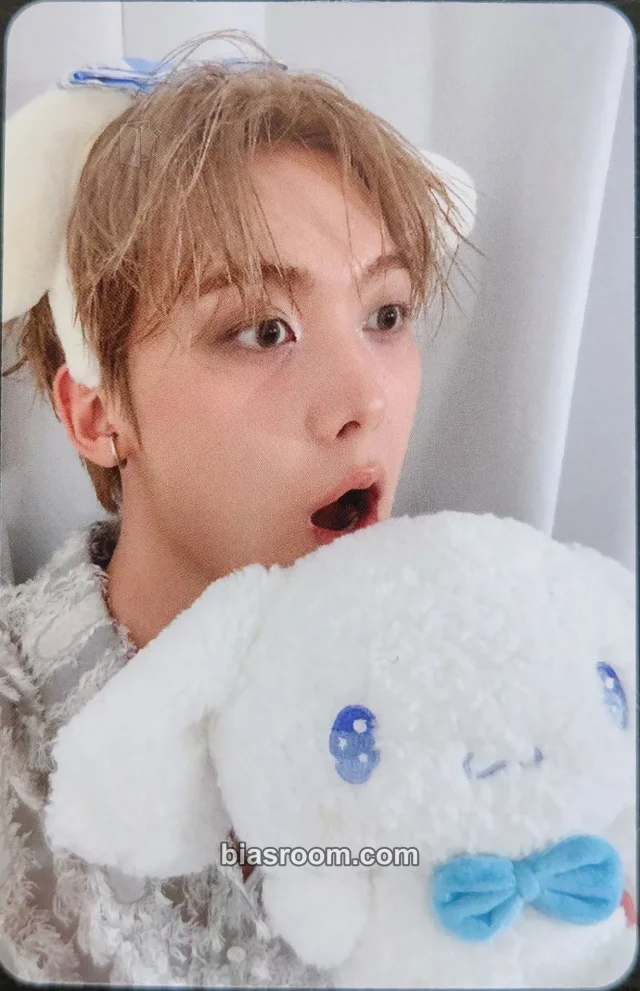 ASTRO - Yoon San-ha - Chameleon (Yoon San-ha Solo) Album video call/fancall apple music round 1 solo