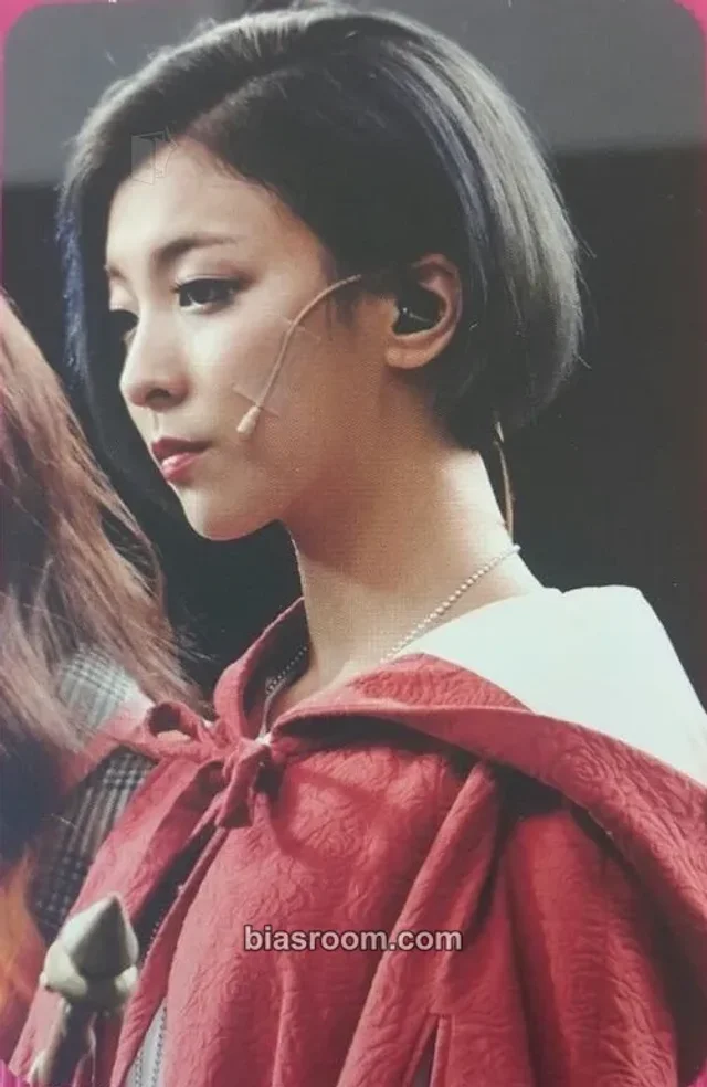 f(x) - Luna - School Oz Hologram Musical OST Album postcard
