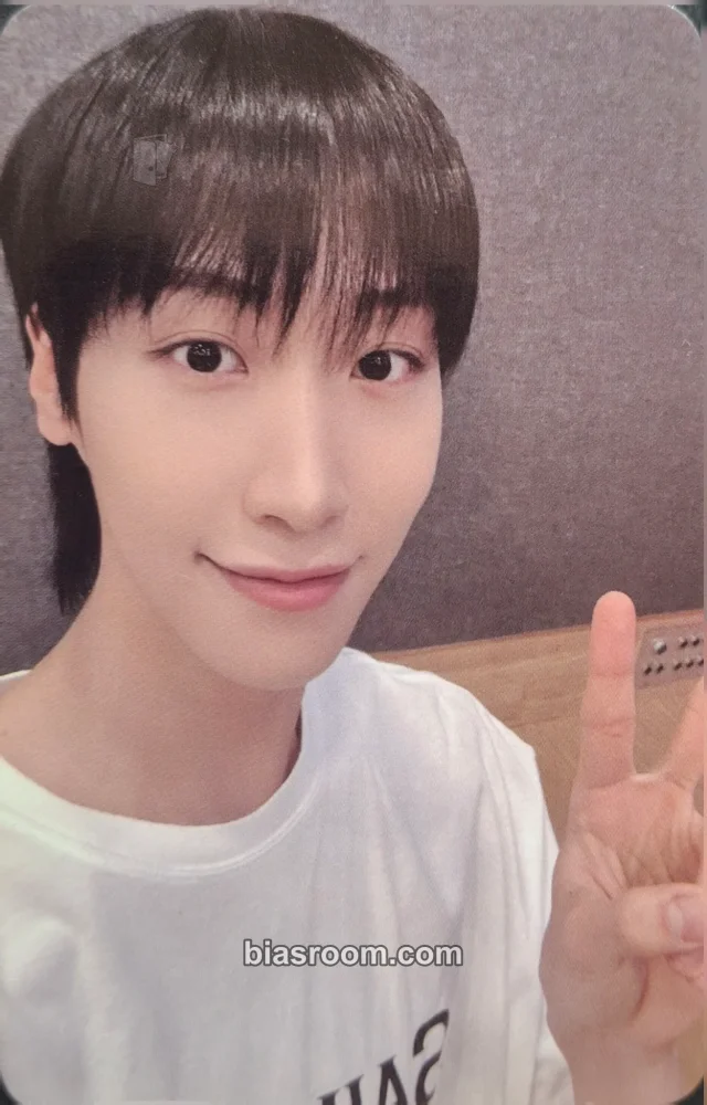 ONEWE - Dongmyeong - Planet Nine: Isotropy Album y global music (yglobal) video call/fancall round 1