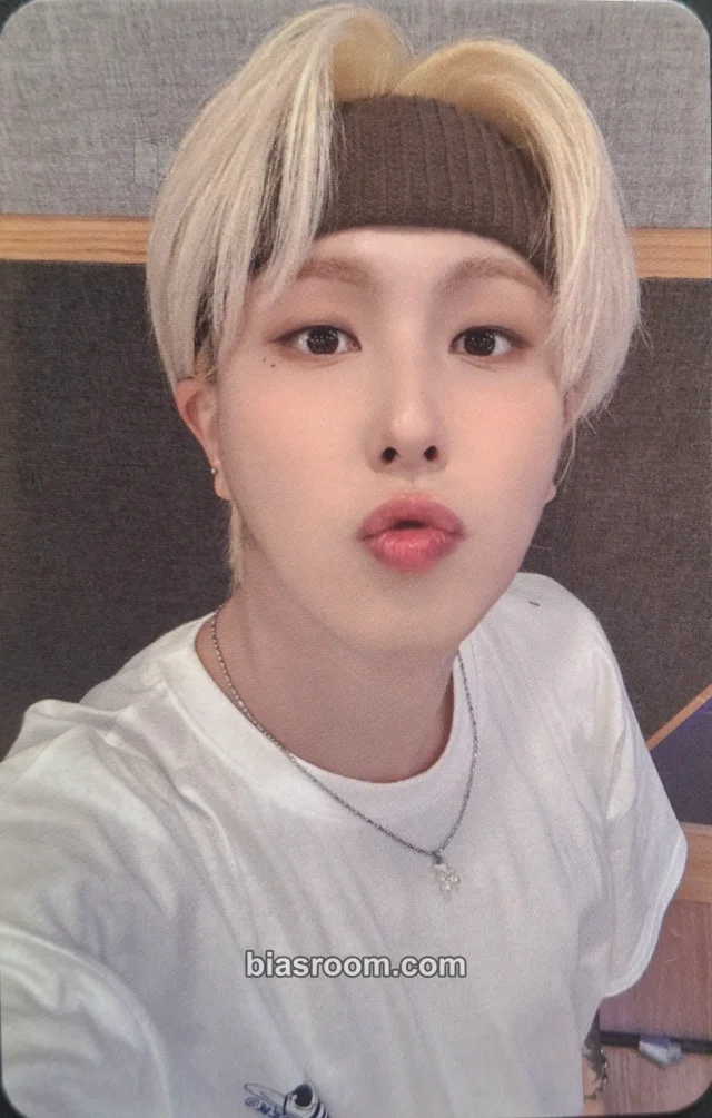 ONEWE - Giuk - Planet Nine: Isotropy Album y global music (yglobal) video call/fancall round 2