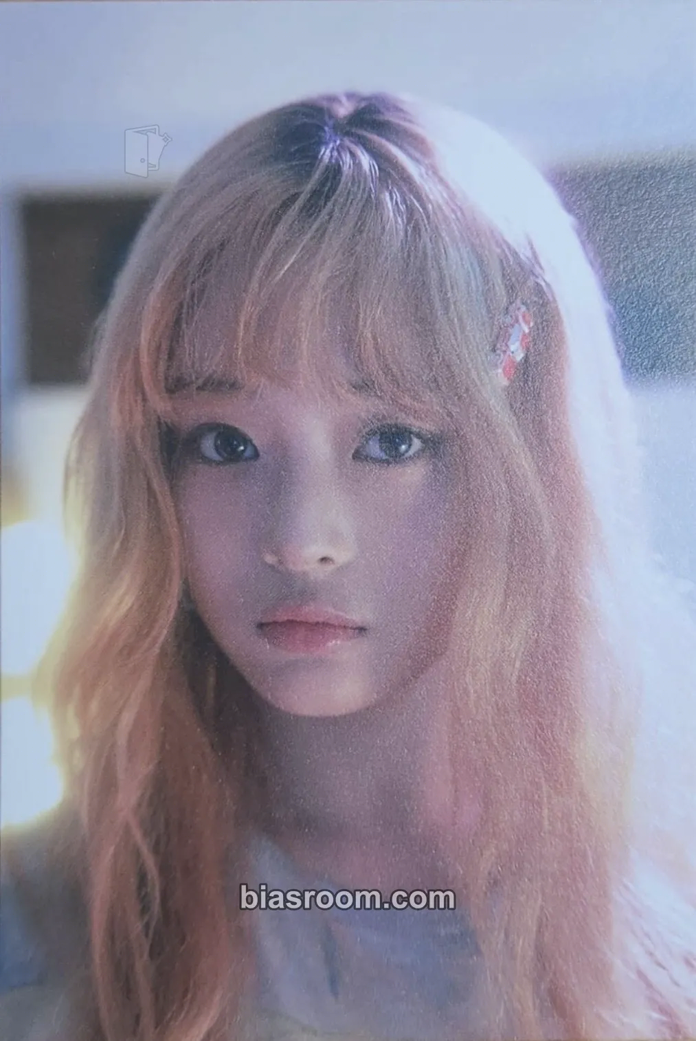 Hanni Supernatural Photocard - NewJeans - NewJeans K-pop photocard