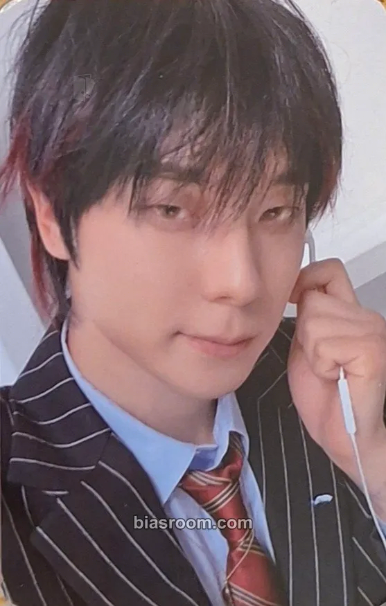 Jehyun Uncapped Photocard - Omega X - Omega X K-pop photocard