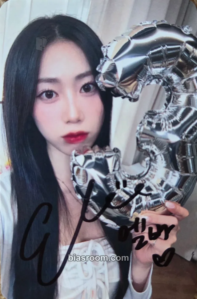 ILY:1 - Elva - Debut 3rd Anniversary Video Call Event Event video call/fancall