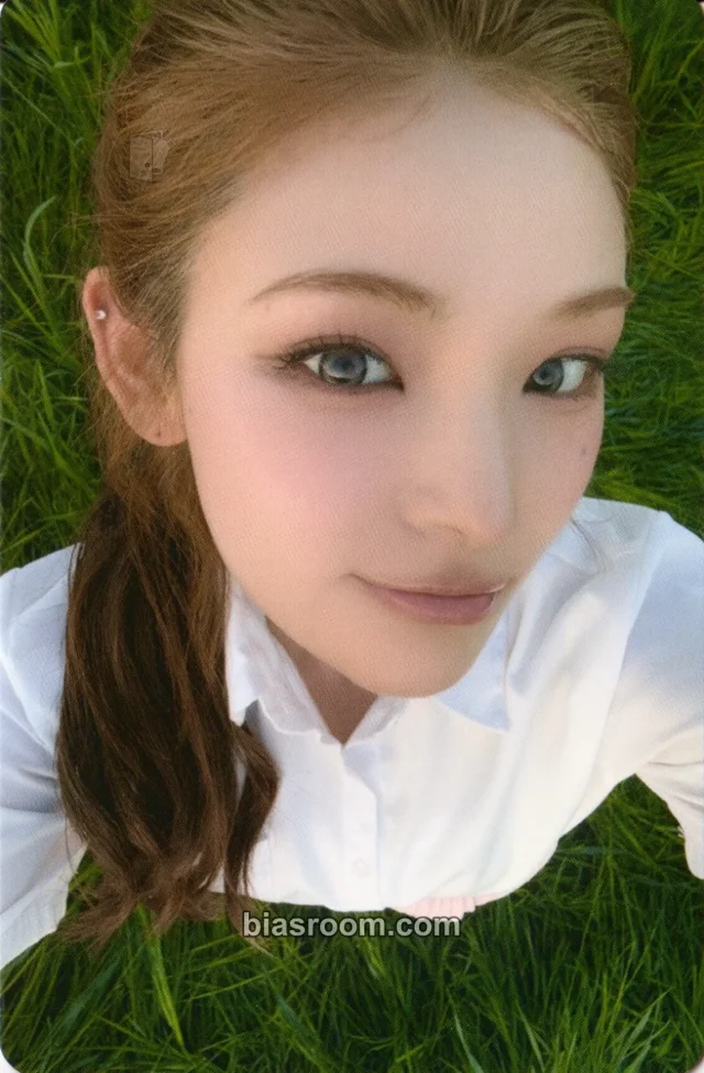Mai izna Handle With Care K-pop photocard