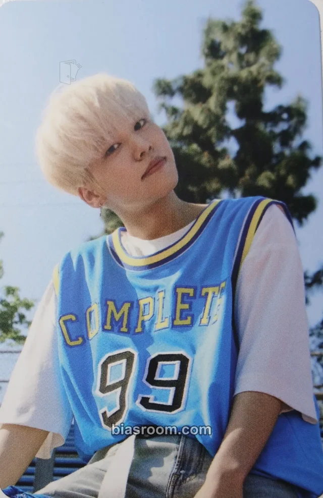 ONF - Yuto - YOU COMPLETE ME Album album photocard blue back