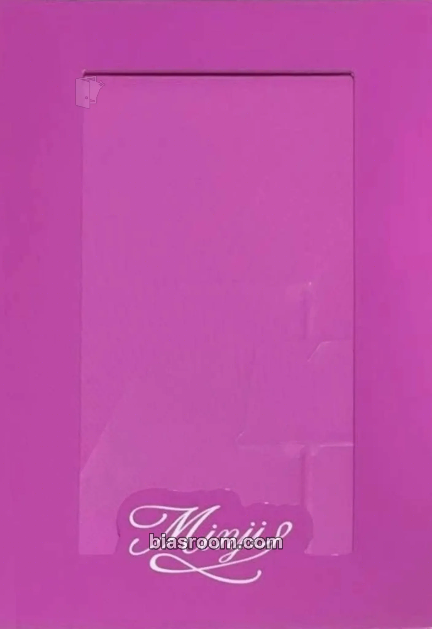 Minji OMG Photocard - NewJeans - NewJeans K-pop photocard