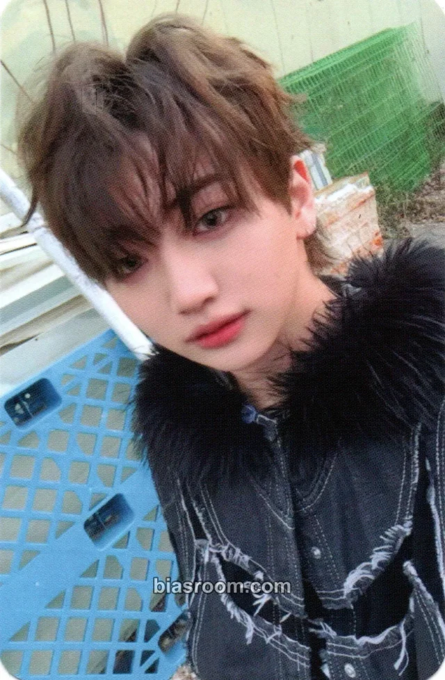 CHASER - Ren - ROUTE 01 : BURNING POINT Album album photocard