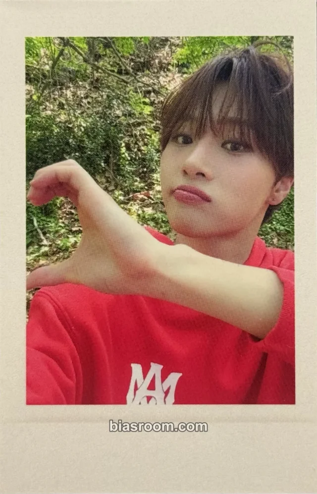 idntt - Nam JiWoon - unevermet Album polaroid apple music pob (pre-order benefit)