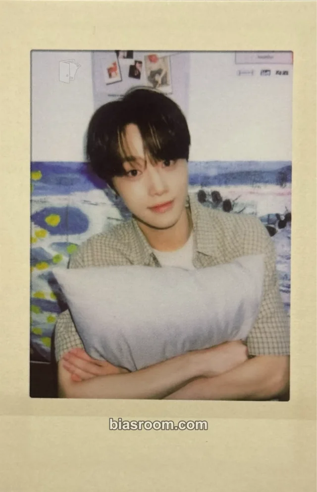 idntt - Nam JiWoon - unevermet Album polaroid me version album photocard B version