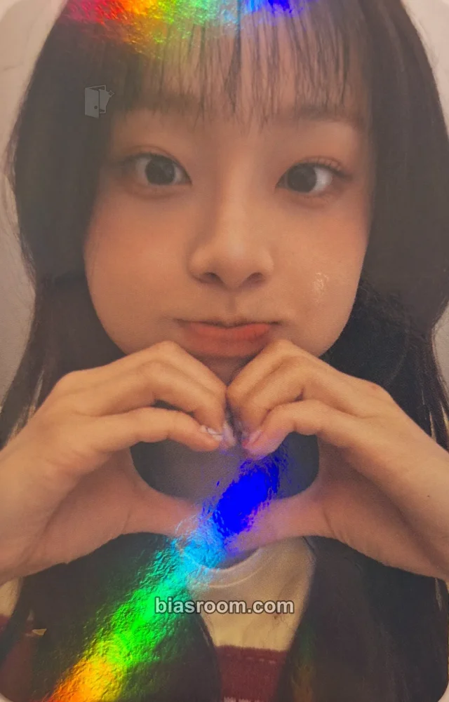 Chuu - Chuu - Strawberry Rush Album aladin video call/fancall winner benefit holographic (hologram)