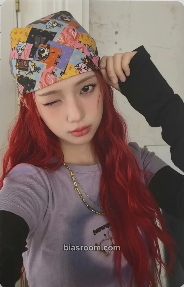UNCHILD - Yeeun - Yeeun Waves Magazine Other merch photocard