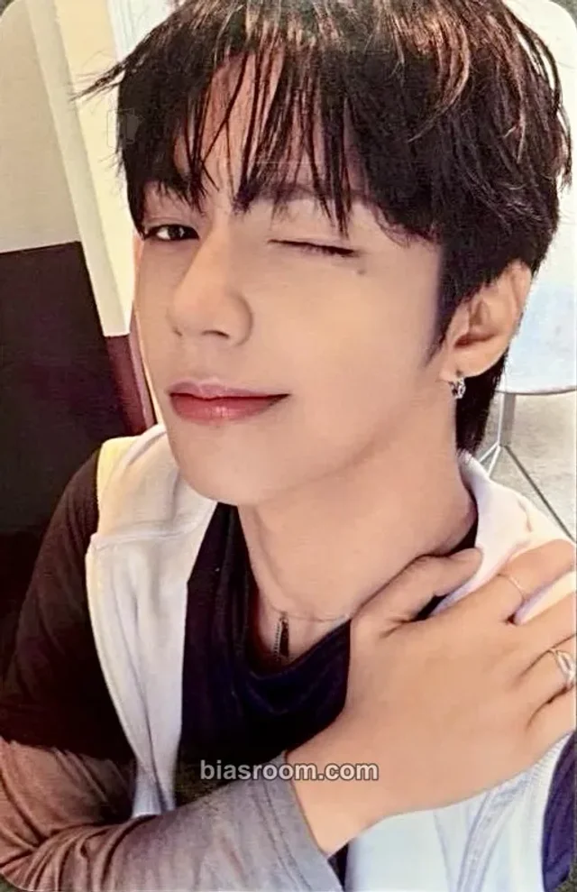 AHOF - JL - Run To You Album makestar round 1 video call/fancall