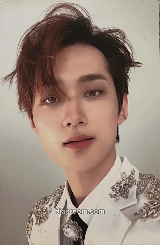 VERIVERY - Yongseung - 2022 VERIVERY CONCERT PAGE : O Event merch photocard