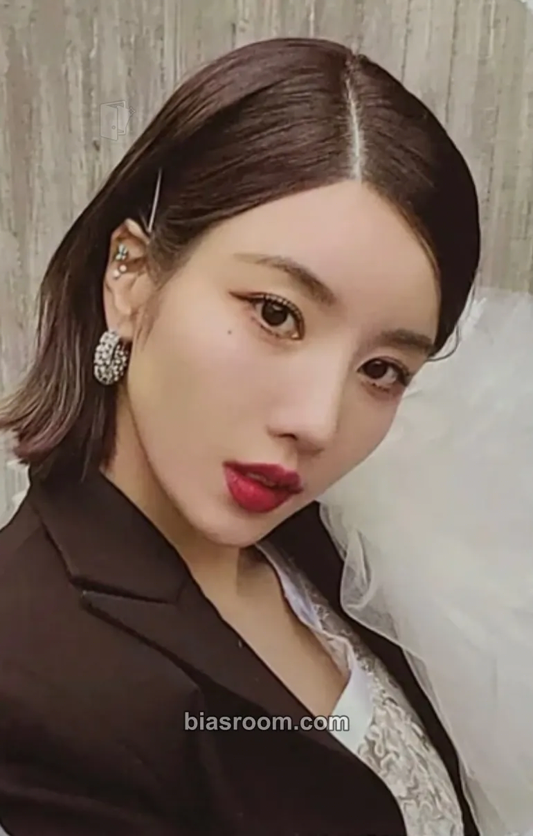 Kwon Eunbi Color Photocard - Kwon Eunbi K-pop photocard
