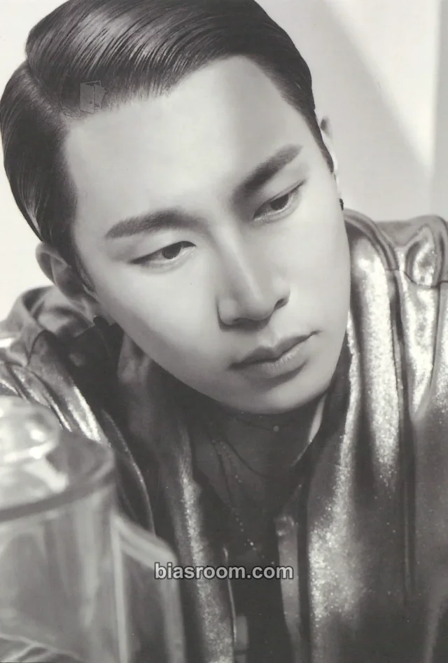 BTOB - Eunkwang - 4U : OUTSIDE Album postcard album inclusion