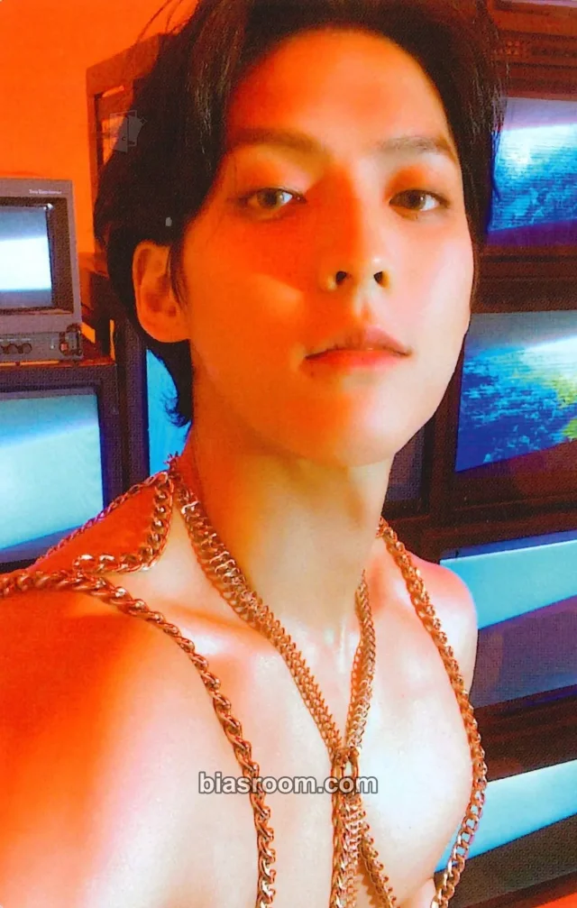 BTOB - Minhyuk - BOOM (Minhyuk Solo) Album pob (pre-order benefit) musickorea (music korea)