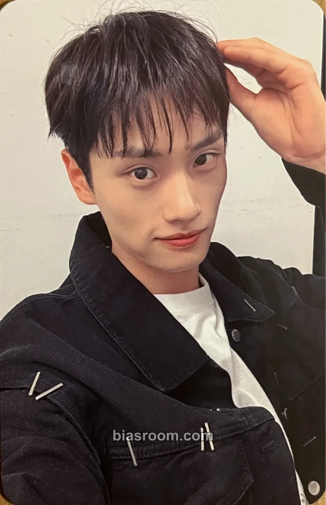 TIOT - Kum Junhyeon - Kick-Start Album fromm store