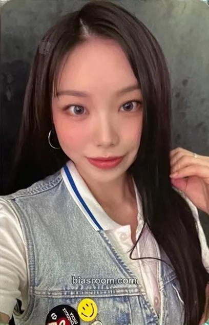 Suhyeon The Billage of Perception: Chapter Three Photocard - Billlie - Billlie K-pop photocard