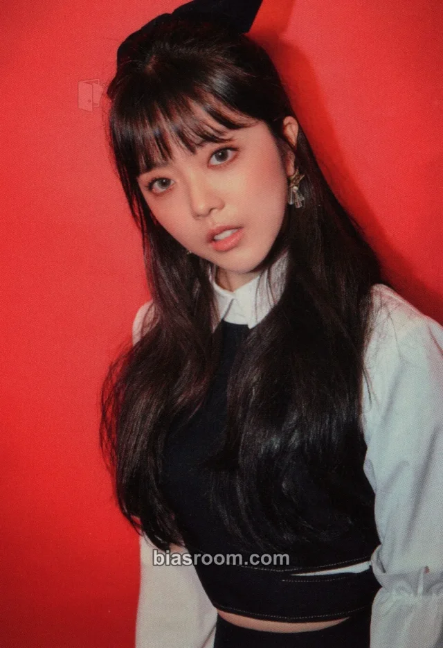 Weki Meki - Ji Suyeon - Weki Meki 1st Wonderful Moment in Japan Event trading card
