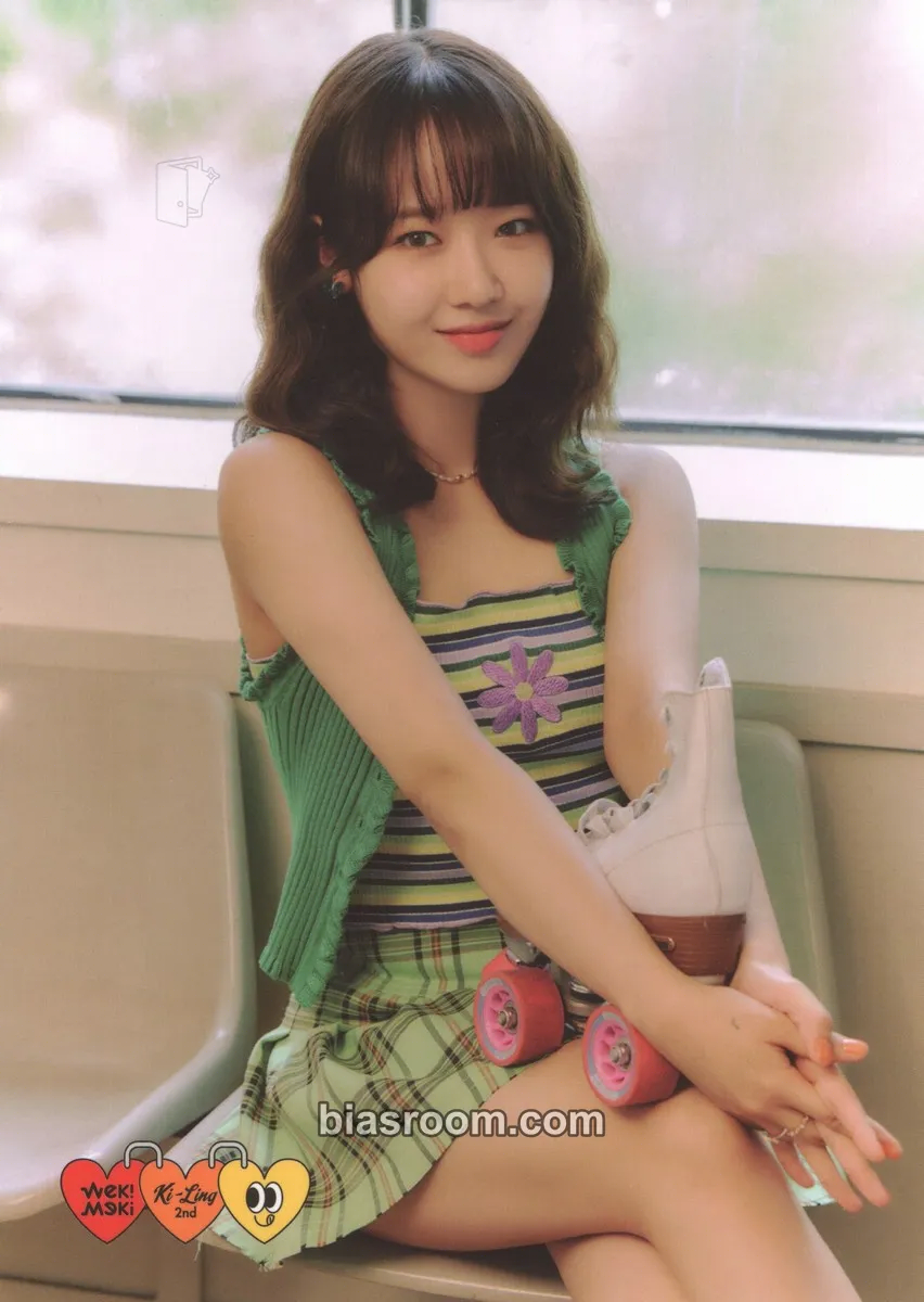 Choi Yoojung 2nd Official Fanclub Kit Photocard - Weki Meki - photocard K-pop Weki Meki