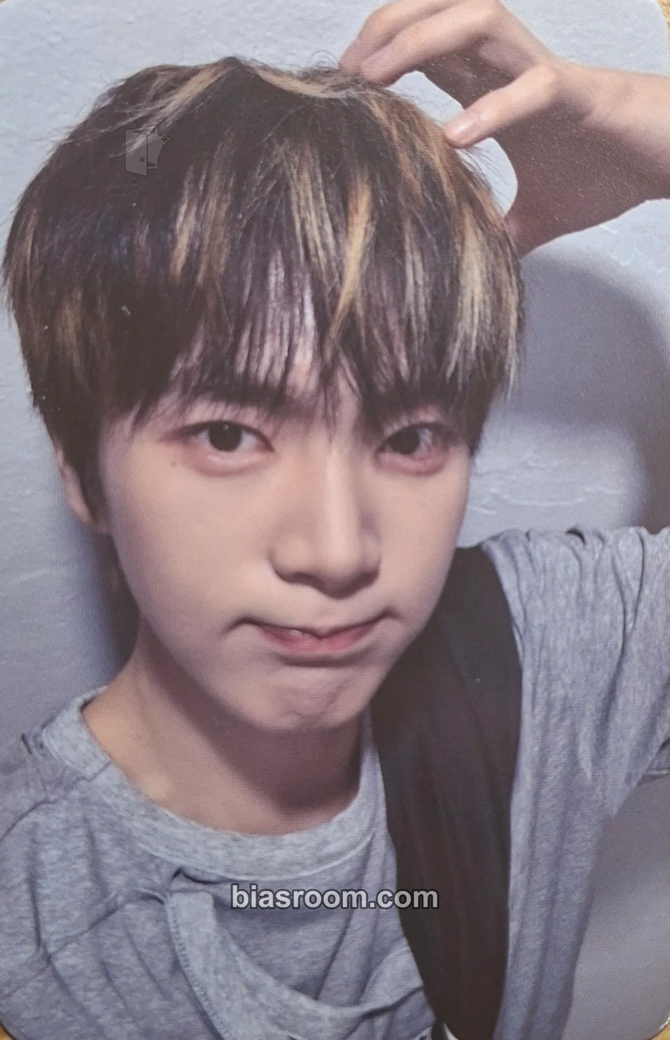 Kevin Uncapped Photocard - Omega X - Omega X K-pop photocard