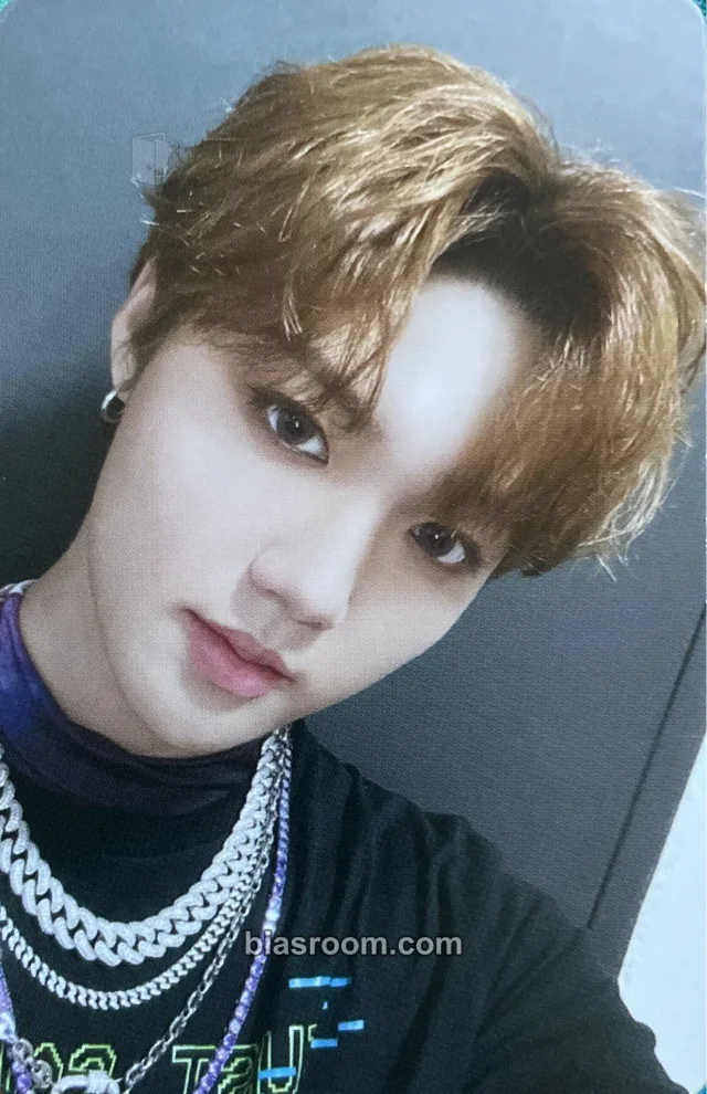 TREASURE - Doyoung - THE SECOND STEP : CHAPTER TWO Album album photocard B version pvc card yg tag version