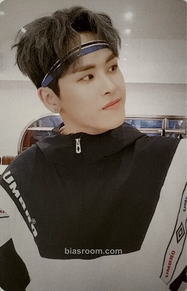 Hoya - Hoya - Shower Album album photocard