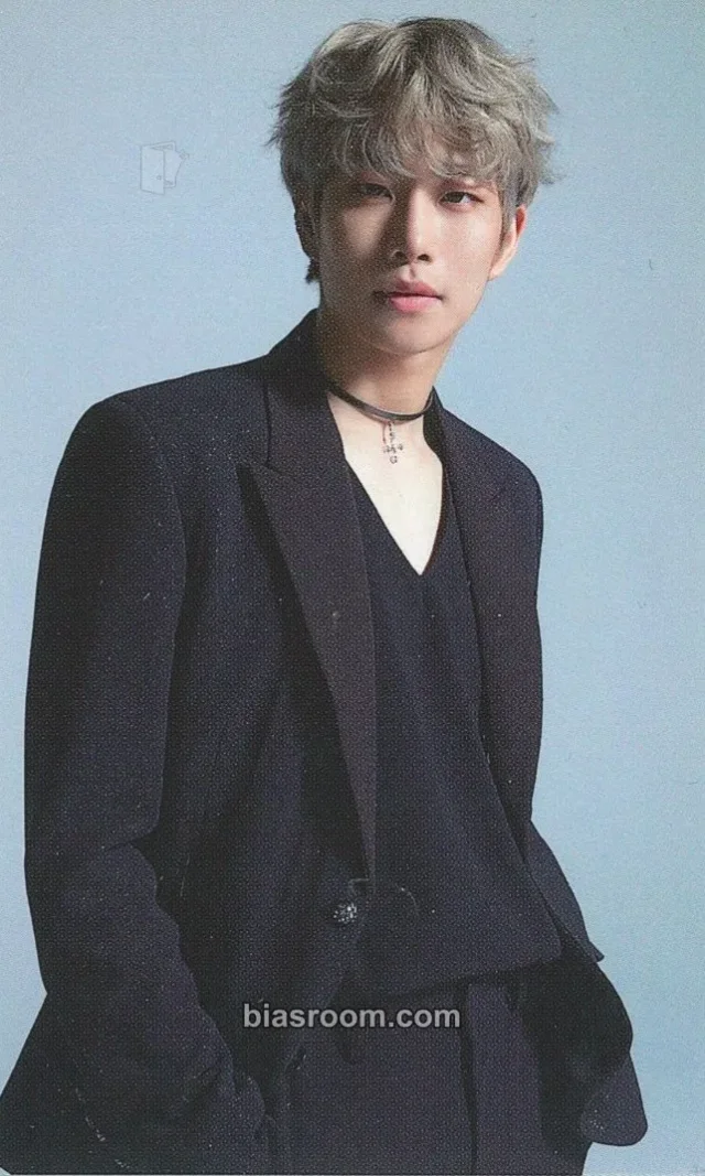 MJ ASTRO Venus K-pop photocard