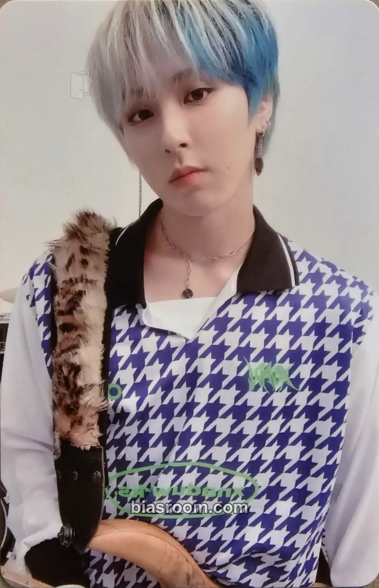 Giuk O! NEW E!volution Onewe 1st Ontact Live Photocard - ONEWE - ONEWE K-pop photocard