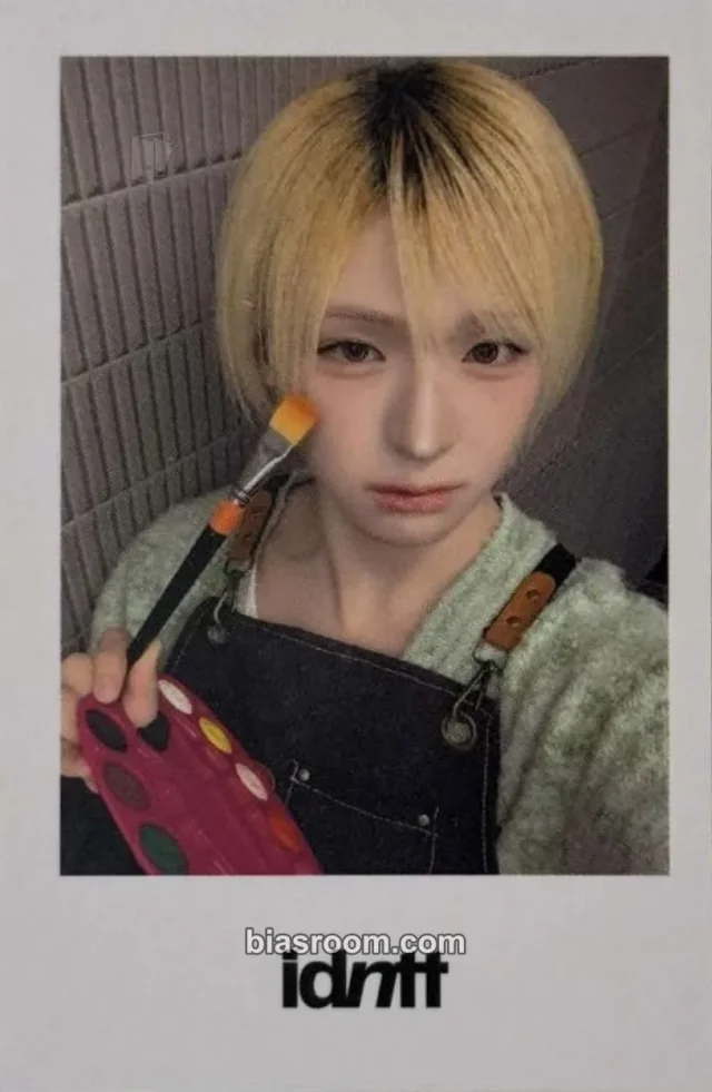 idntt - Lee CheongMyeong - yesweare Album hellolive round 4 video call/fancall polaroid